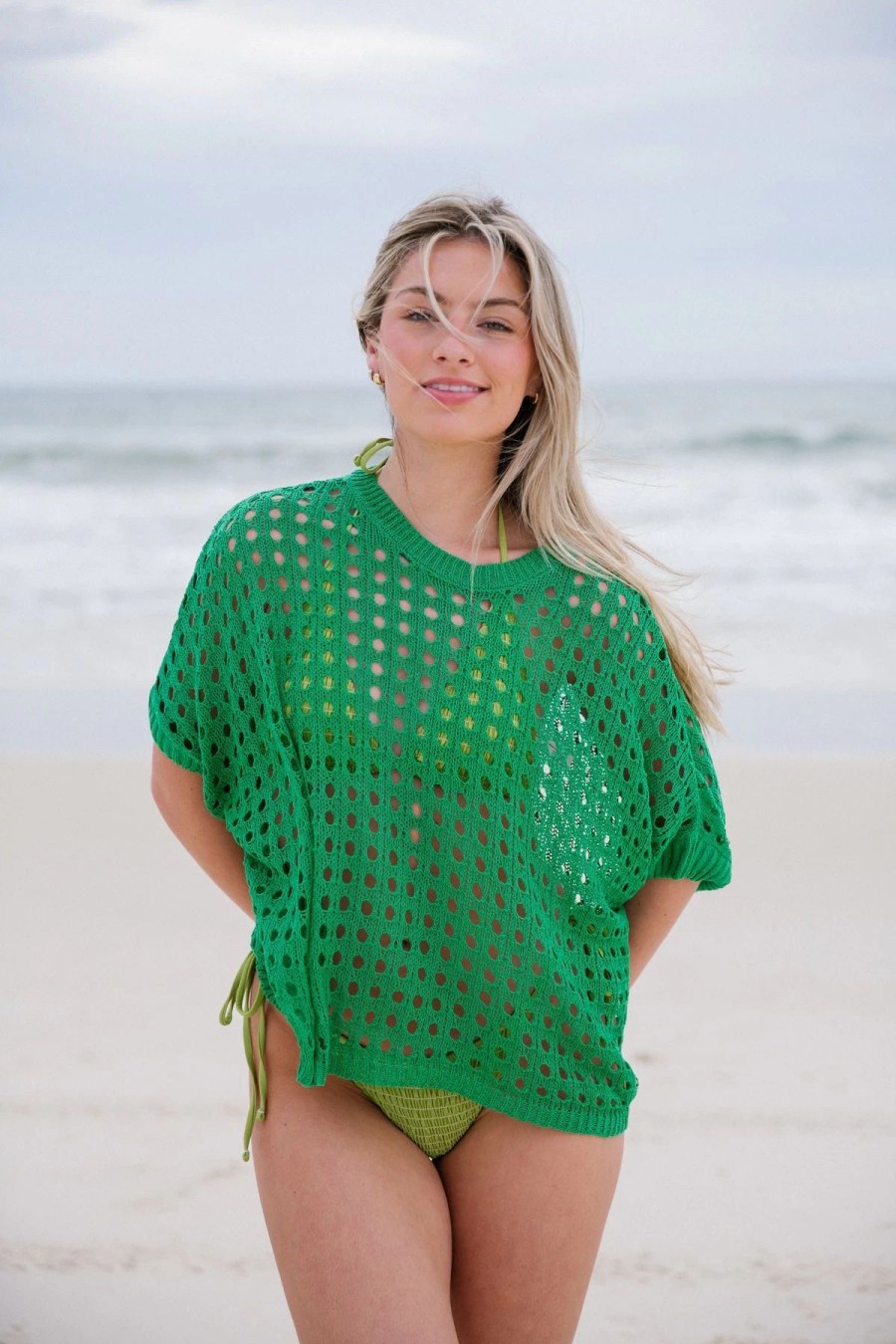 * Solid Tops | To Hana Crochet Top Green